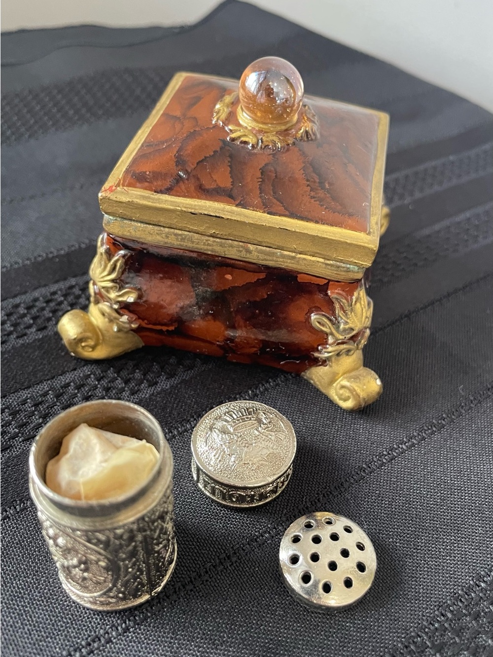 VTG Thai Ya Dom Inhaler & Ornate Hollywood Regency Resin Jewelry Box Set